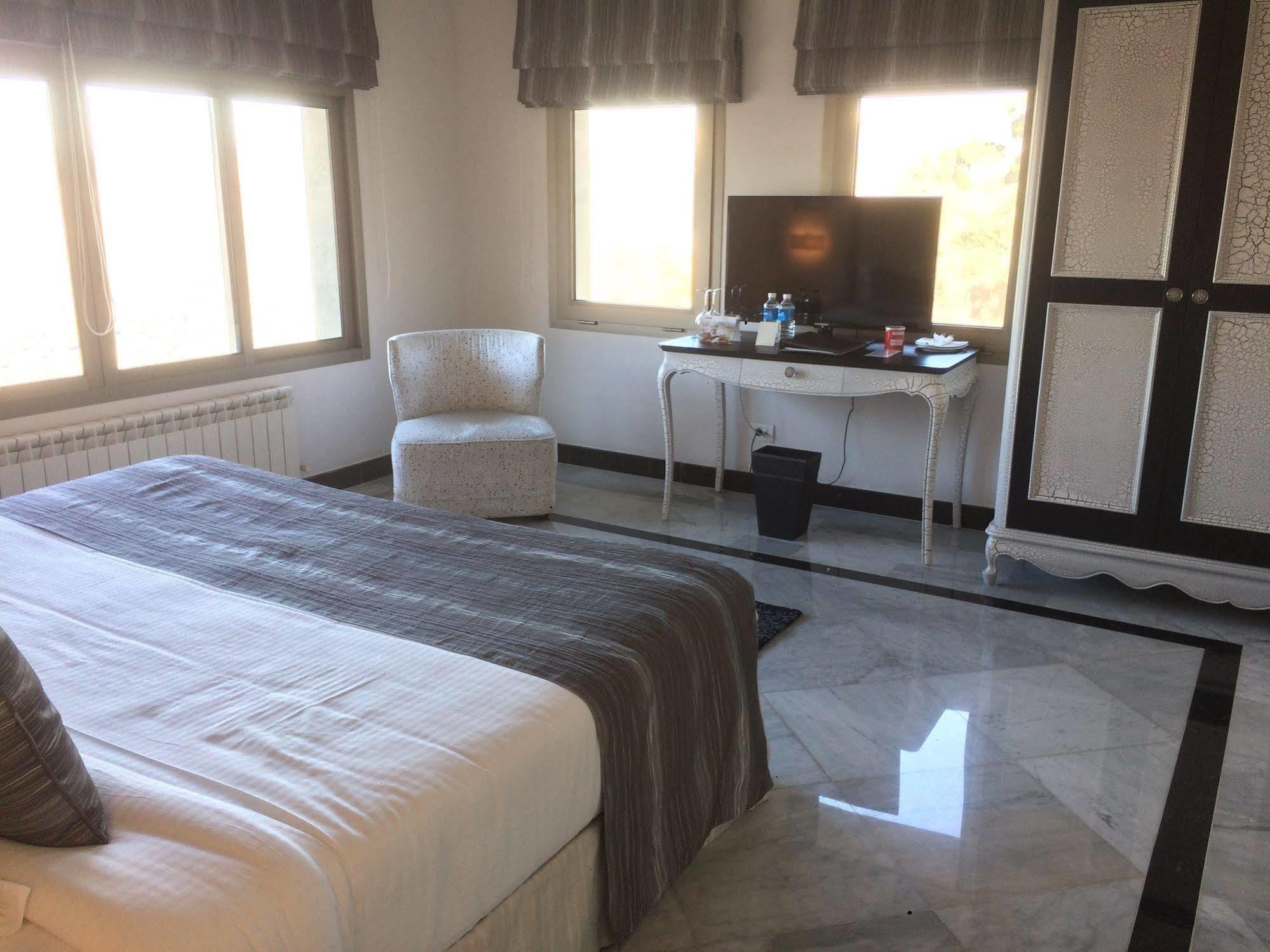 Cherry Blossom Boutique Hotel Bhamdoun Экстерьер фото
